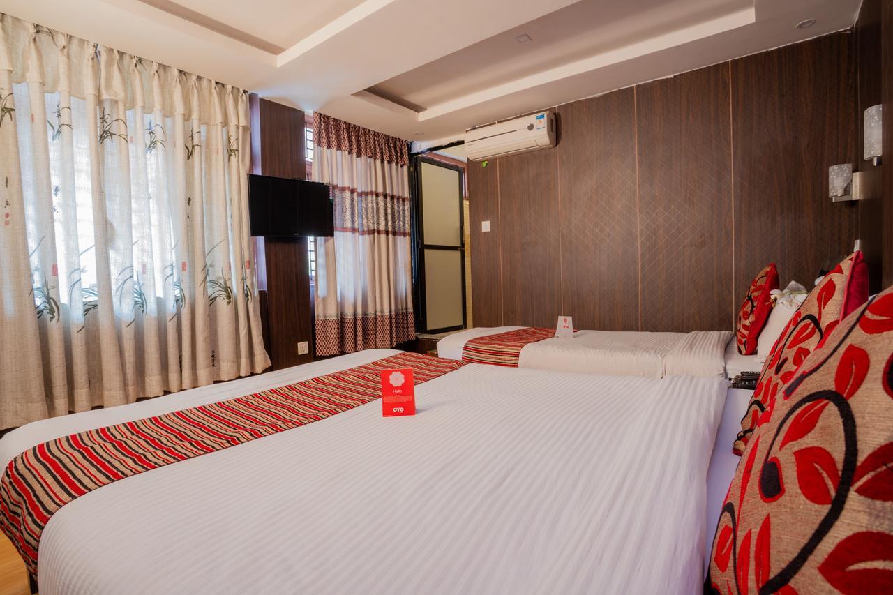 Traveler'S Holiday Inn Kathmandu Ngoại thất bức ảnh